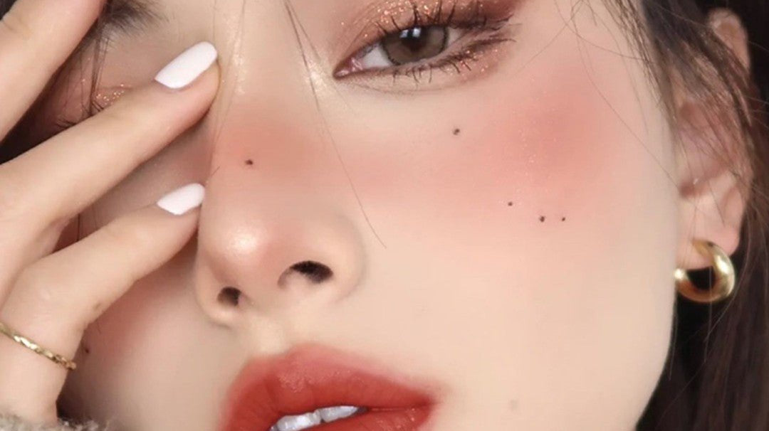 Effortless Everyday Beauty with GOGOTALES: Your Ultimate Makeup Routine - GOGOTALES