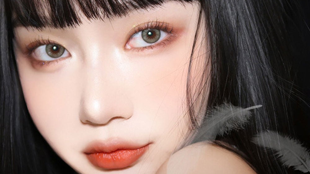 Unveiling Beauty Secrets: What's Inside Your Makeup Bag? - GOGOTALES