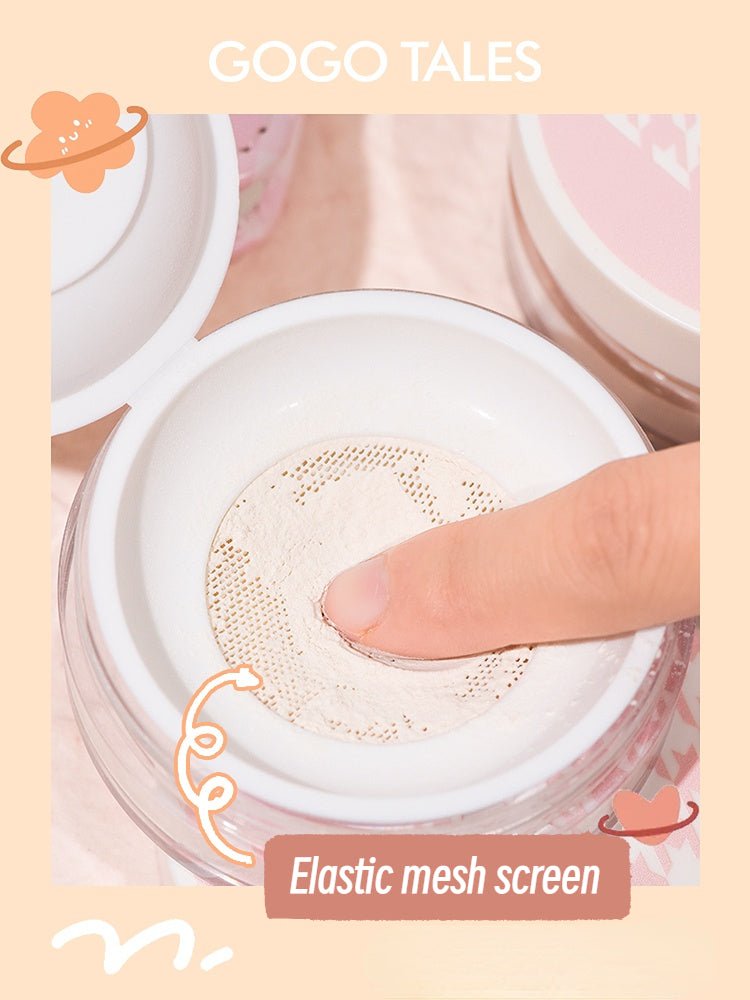 GOGOTALES Setting Loose Powder P02 Translucent texture, with a finger touching the fine powder inside the compact.