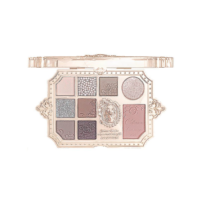 Mantarose Grey-Pink Eyeshadow Palette | Ethereal Glam Look for Fair Skin & Green Eyes